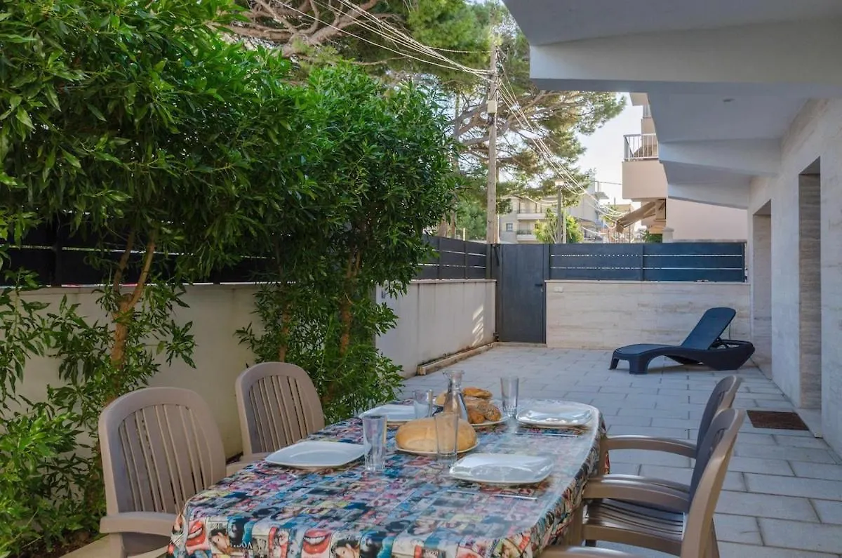 Yourhouse Es Cardinal Can Picafort  Holiday home Can Picafort (Mallorca)